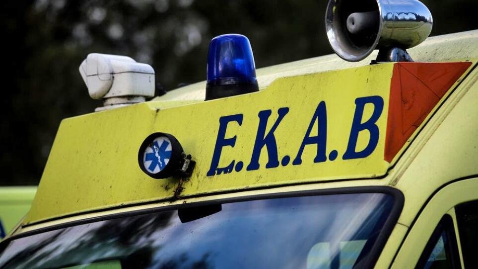 Νεκρός σε τροχαίο 23χρονος - Βγηκε εκτός πορείας