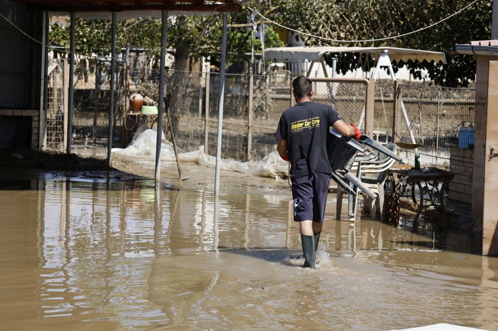 Παρατείνεται η αναστολή  πλειστηριασμών για τους πληγέντες από τις φυσικές καταστροφές στην Θεσσαλία