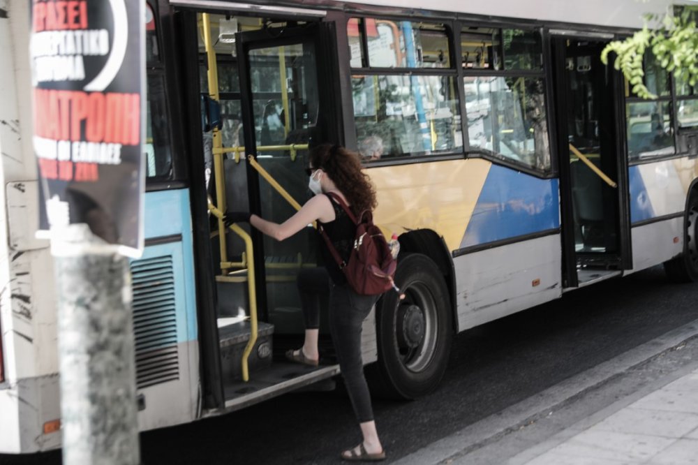 Φρίκη σε λεωφορείο στα Άνω Λιόσια: Οδηγός προσπάθησε να βιάσει επιβάτιδα