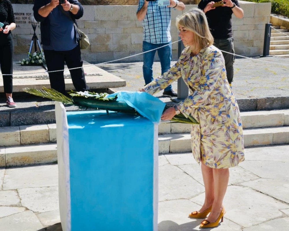  Η Ζ. Μακρή εκπρόσωπος της Κυβέρνησης στο πολιτικό μνημόσυνο των Βενιζέλων στα Χανιά