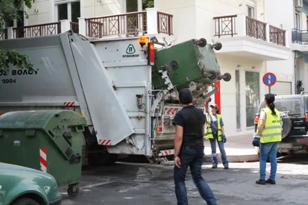 Ατύχημα στην υπηρεσία καθαριότητας του δήμου Βόλου