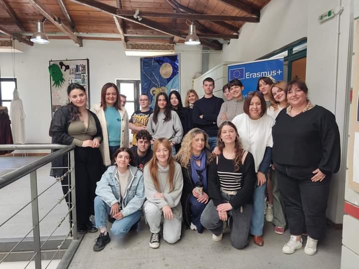 Σπουδαστές 2 Ευρωπαϊκών Σχολών εκπαιδεύτηκαν για 2 εβδομάδες, στην Ι.Σ.Α.Ε.Κ. (Ι.Ι.Ε.Κ.) Δήμου Βόλου μέσω Erasmus+ project