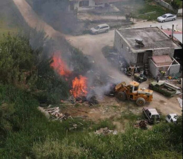 Βόλος: Φωτιά στο Σουτραλί κοντά σε κατοικημένη περιοχή 