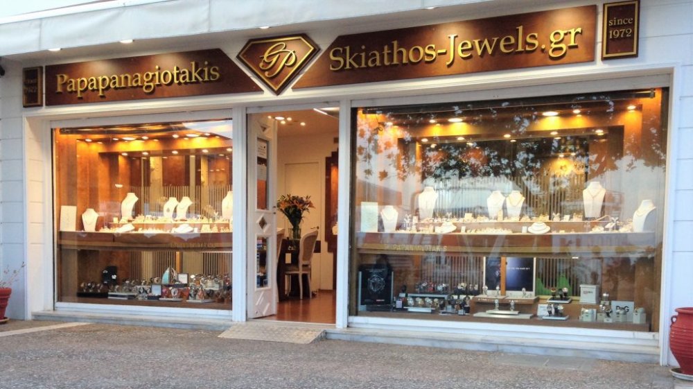 Το κοσμηματοπωλείο Παπαπαναγιωτάκη Skiathos-jewels.gr στηρίζει την διεθνή διοργάνωση ITF MT200 SKIATHOS 2024