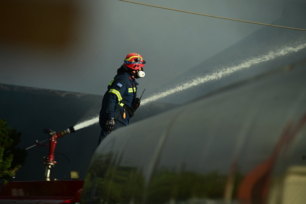 Βόλος : Φωτιά σε σπίτι στη Χρυσοχοΐδη – Πυροσβεστικές δυνάμεις στο σημείο