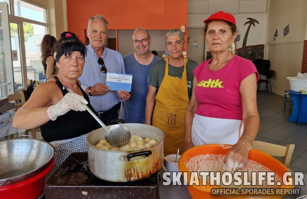 Πάνω από 20 κιλά φουσκάκια ετοιμάζονται για το πανηγύρι στην Αλόννησο