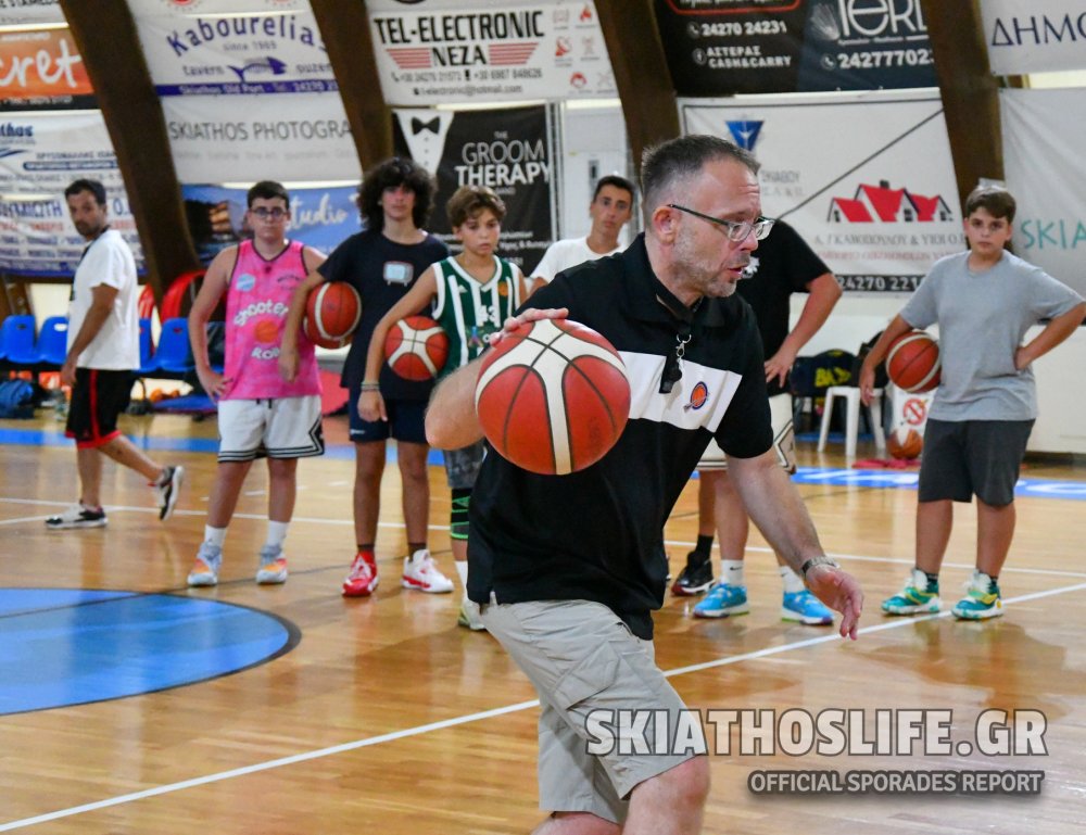 (video) Ολοκληρώθηκε το προπονητικό πρόγραμμα ανάπτυξης του Γ.Σ Σκιάθου  με τον Κων/νο Μελέτη