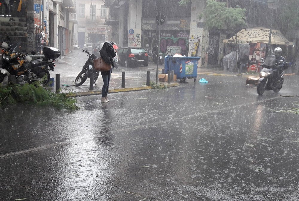 Κοζάνη: Μεγάλες καταστροφές από το χαλάζι