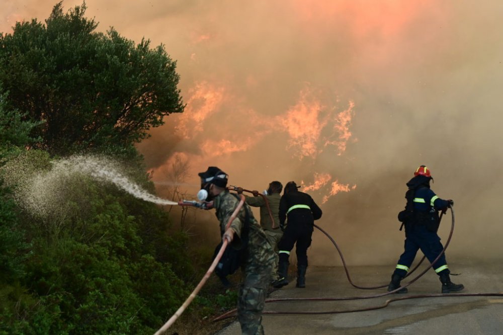 Τρίπολη: 44χρονη έβαζε επίτηδες φωτιές γιατί της «άρεσε να βλέπει πυροσβέστες»