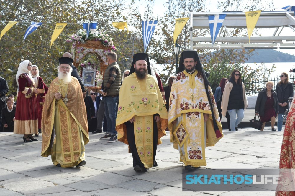 Την Τρίτη ξεκινούν οι εορτασμοί της Παναγίας Εικονίστριας