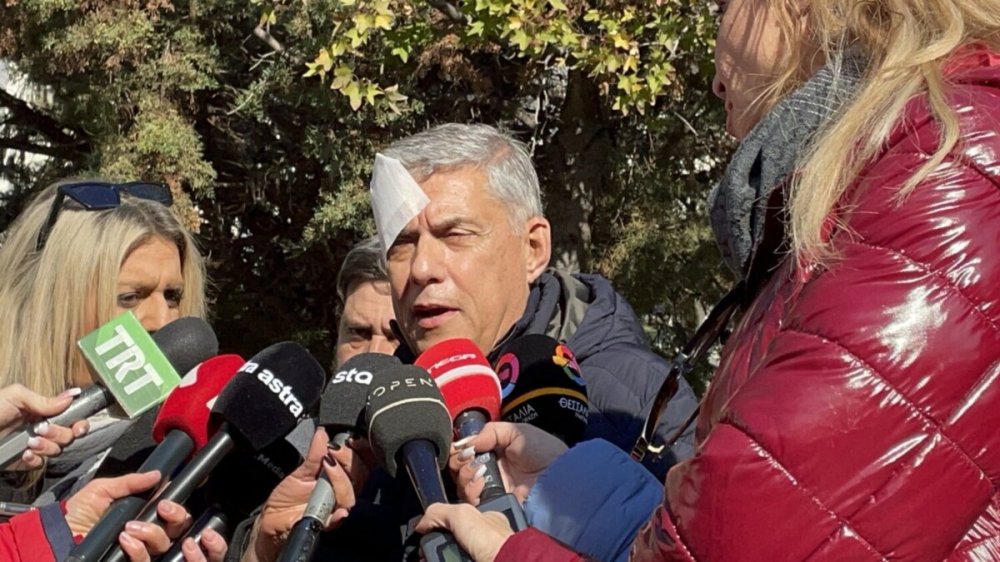 Εξιτήριο έλαβε ο Κ. Αγοραστός: Τι δήλωσε για την επίθεση – Όσα είπε για τον νυν περιφερειάρχη και το ενδεχόμενο υποβολής μηνύσεων