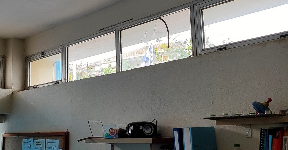 Με πέτρες έσπασαν τζάμια από το Ειδικό Δημοτικό Σχολείο Σκιάθου 