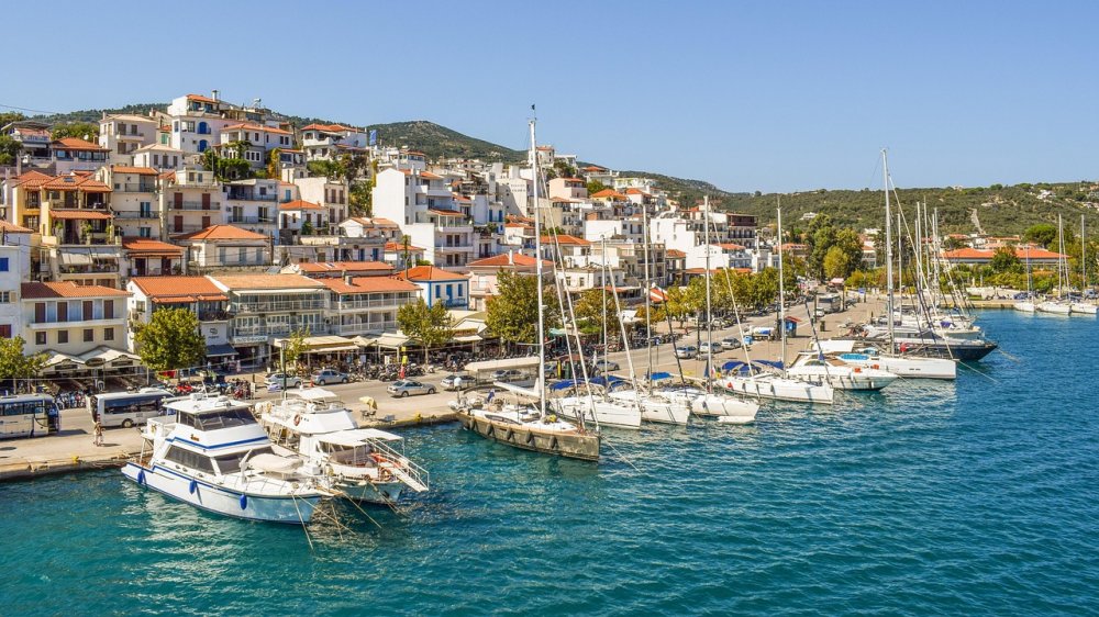 Διακοπές στη Σκιάθο – Πού να μείνω (2025)