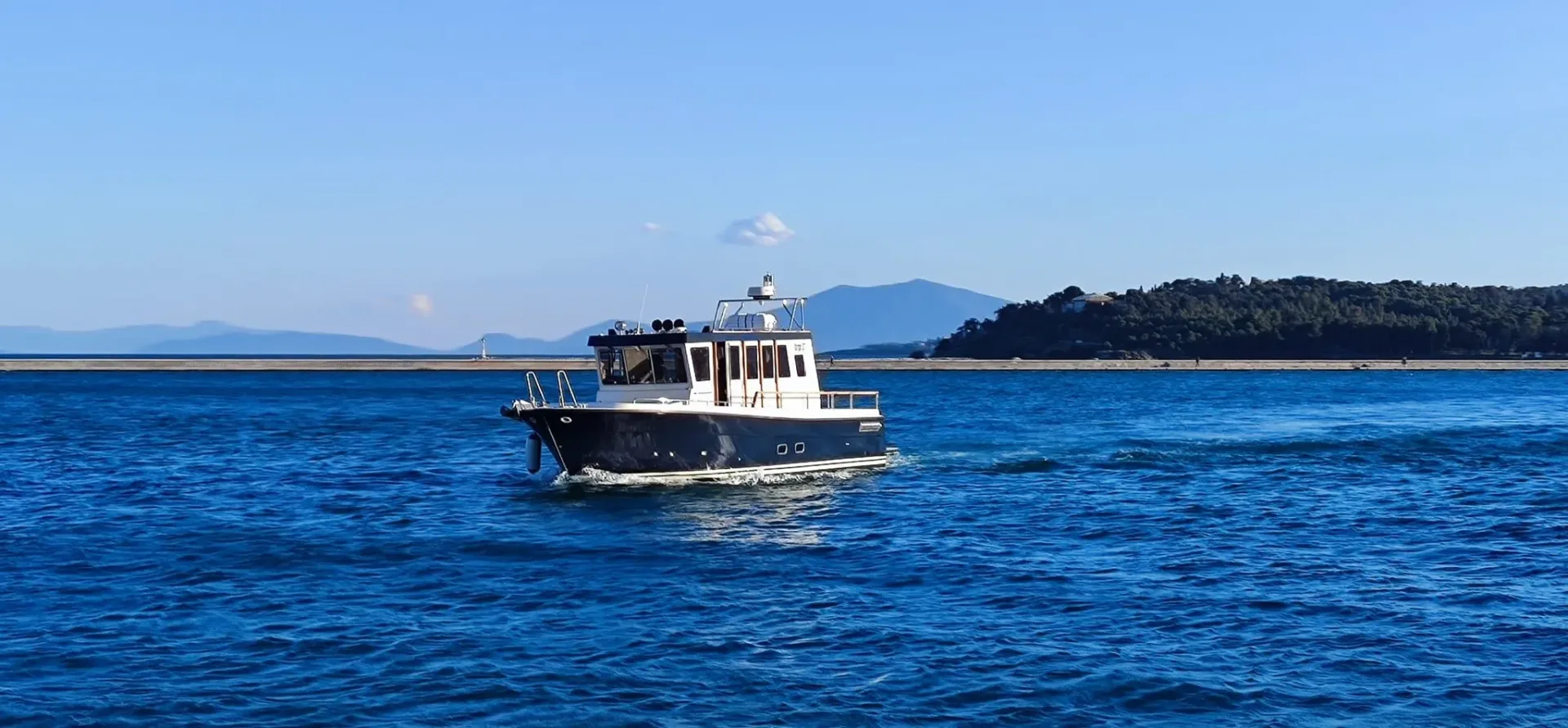 Διακομιδή 64χρονης από την Αλόννησο στο Βόλο