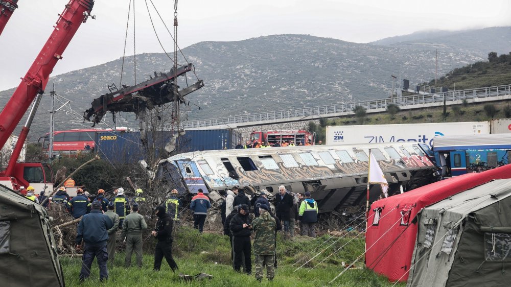 Τέμπη: «Η ενέργεια από τα ηλεκτρικά τόξα δεν είναι ικανή να προκαλέσει πυρόσφαιρα», κατέθεσε καθηγητής του ΑΠΘ (video)