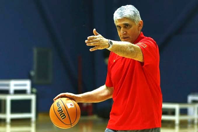 Ο Παναγιώτης Γιαννάκης στη Σκιάθο