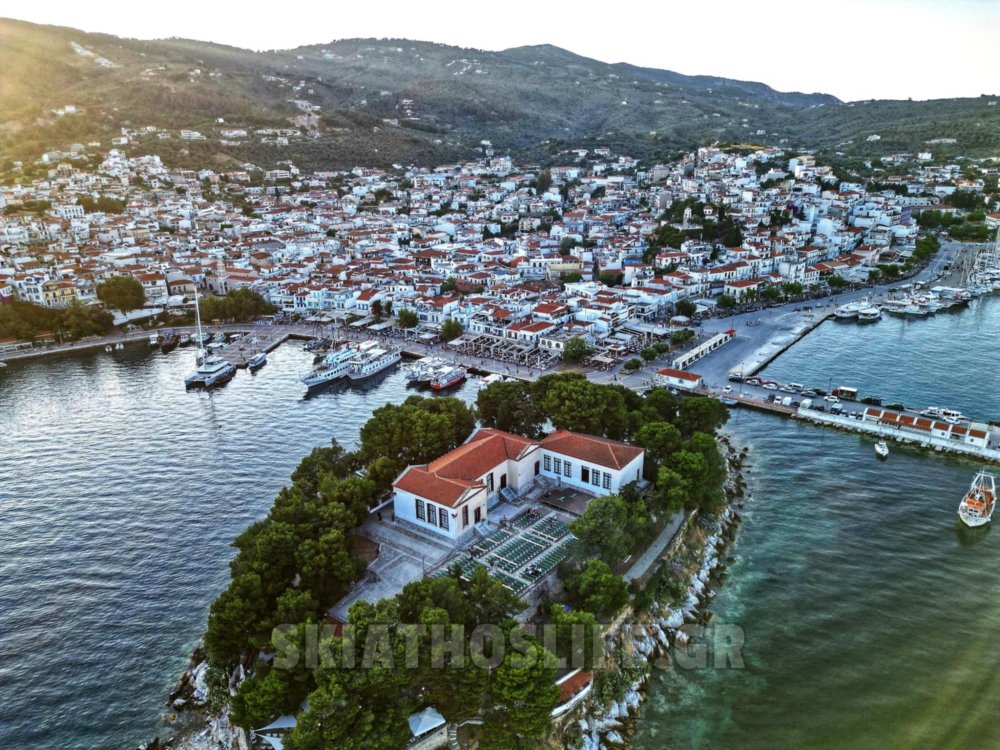 Οι πιο υποτιμημένοι πολυτελείς προορισμοί της Ευρώπης για το 2025 | 6η η Πάρος, 14η η Σκιάθος