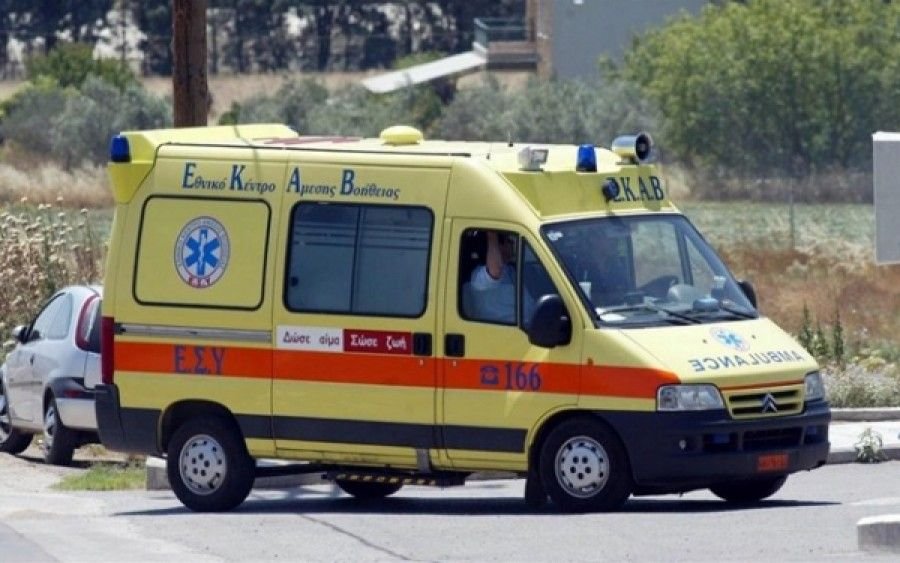 Σκιάθος: Εσπευσμένα στο νοσοκομείο του Βόλου 21χρονη με συμπτώματα μηνιγγίτιδας