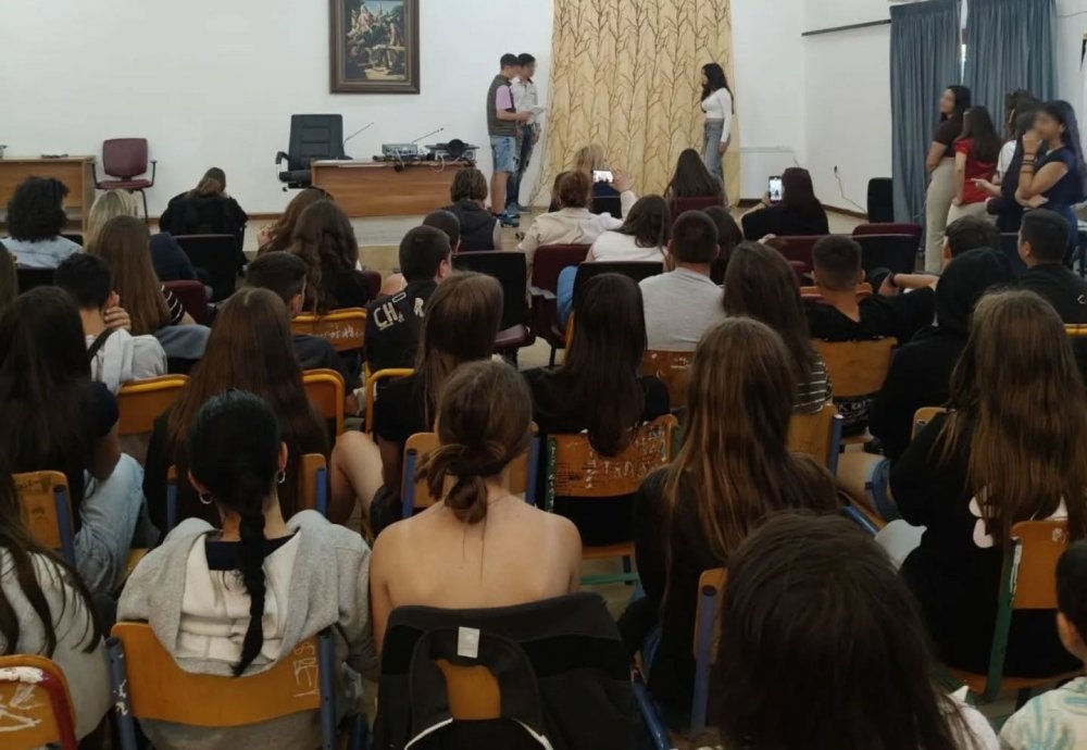 Σύγχρονη Λυσιστράτη παρουσίασε το Γυμνάσιο Αργαλαστής