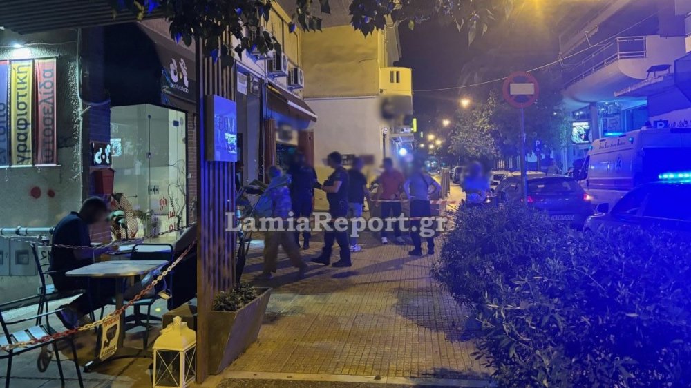 Άγριο έγκλημα στη Λαμία: Δολοφόνησαν ιδιοκτήτη cafe στο κέντρο της πόλης - Τον χτύπησαν με λουκέτο στο κεφάλι και τον μαχαίρωσαν - BINTEO