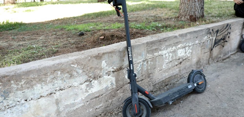 Γρεβενά / Σε κρίσιμη κατάσταση 17χρονη μετά από ατύχημα με πατίνι