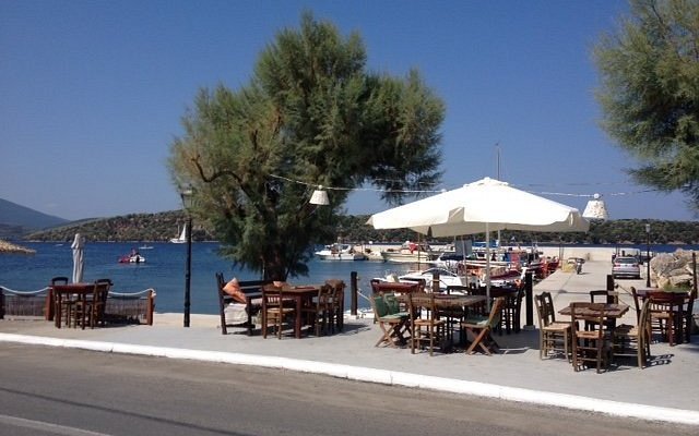 Σοκ στη Μηλίνα: 61χρονος βρέθηκε νεκρός στη θάλασσα