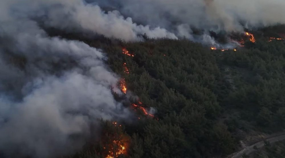 Ο καπνός από τις φωτιές στην Τουρκία έφτασε την Αλόννησο και τη Σκόπελο