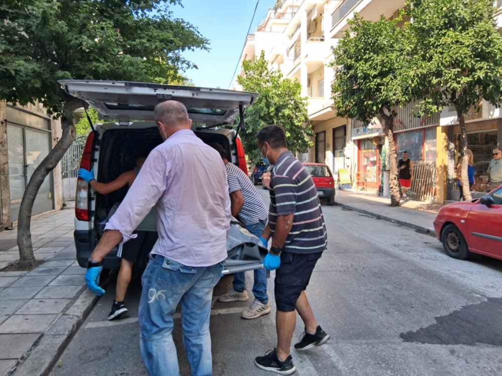 Βόλος: Επί 3 ημέρες νεκρό το ηλικιωμένο ζευγάρι – Τι είπε η ιατροδικαστής Ρουμπίνη Λεονταρή (video)