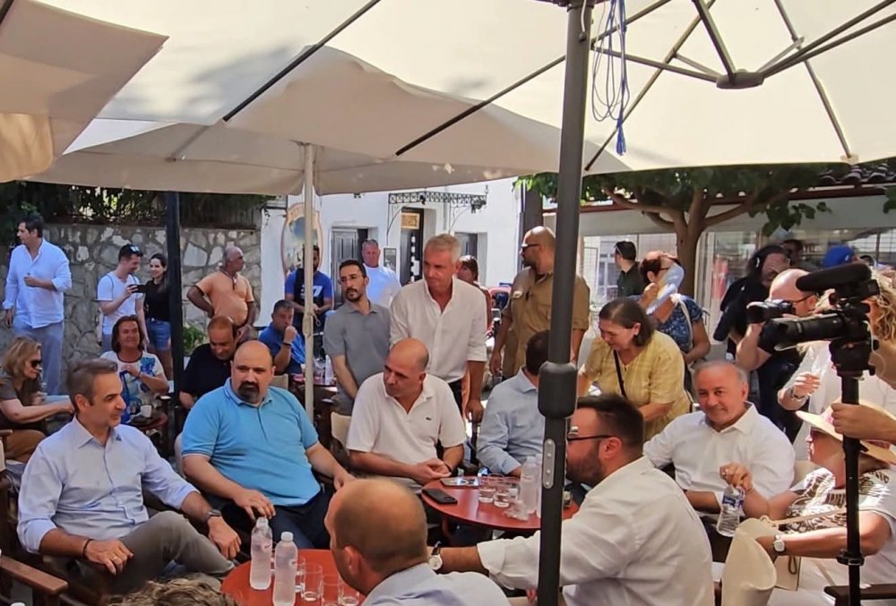 Ο Πρωθυπουργός Κυριάκος Μητσοτάκης στη Σκιάθο: Επαφές, έργα και μήνυμα ενότητας