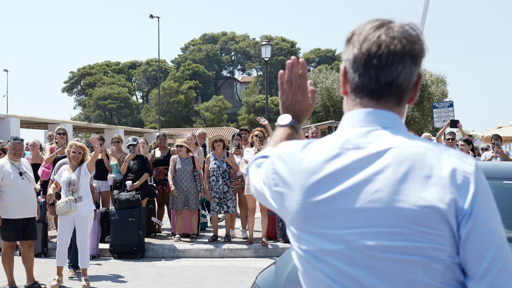 Το ΚΚΕ για την επίσκεψη Μητσοτάκη στην Σκιάθο: «Επέστρεψε στον τόπο του εγκλήματος»