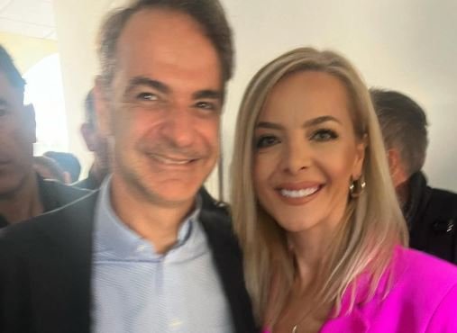 Σάλος με τη γαλάζια σύζυγο Θεσσαλού αγρότη που πήρε 1,4 εκατ. από ΟΠΕΚΕΠΕ – Οι σχέσεις με την κυβέρνηση