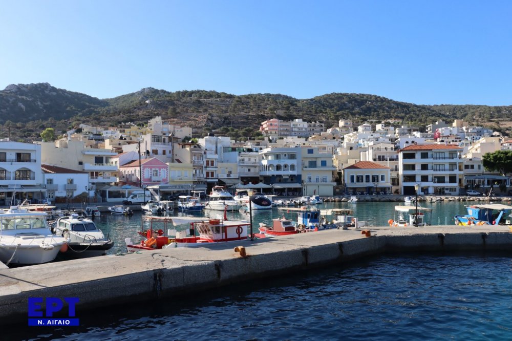 Αναστάτωση στο λιμάνι Πηγαδιών Καρπάθου – Επιβάτης έπεσε στη θάλασσα κατά την άφιξη πλοίου