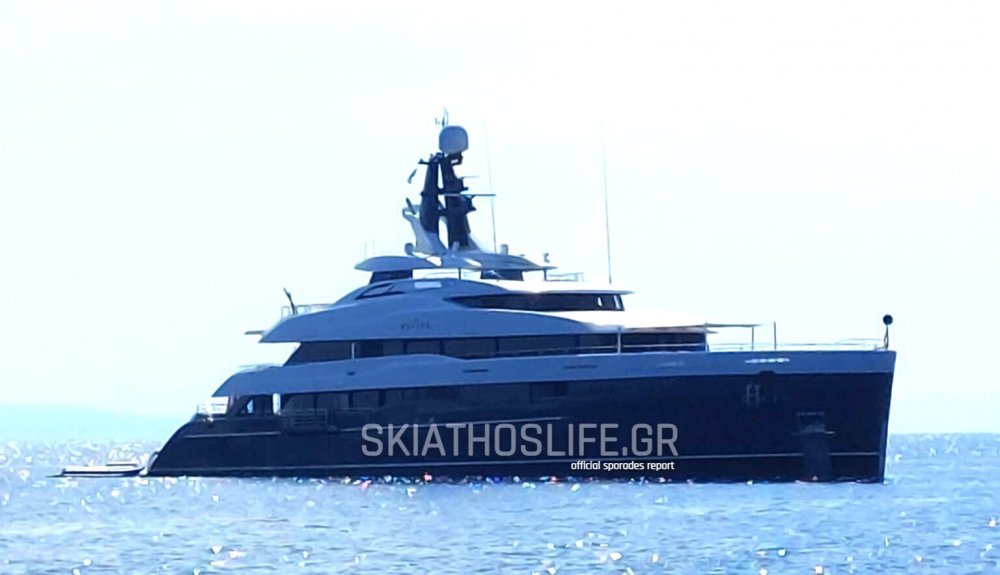 Μάικλ Τζόρνταν: Στην Σκιάθο η θαλαμηγός του θρύλου του ΝΒΑ