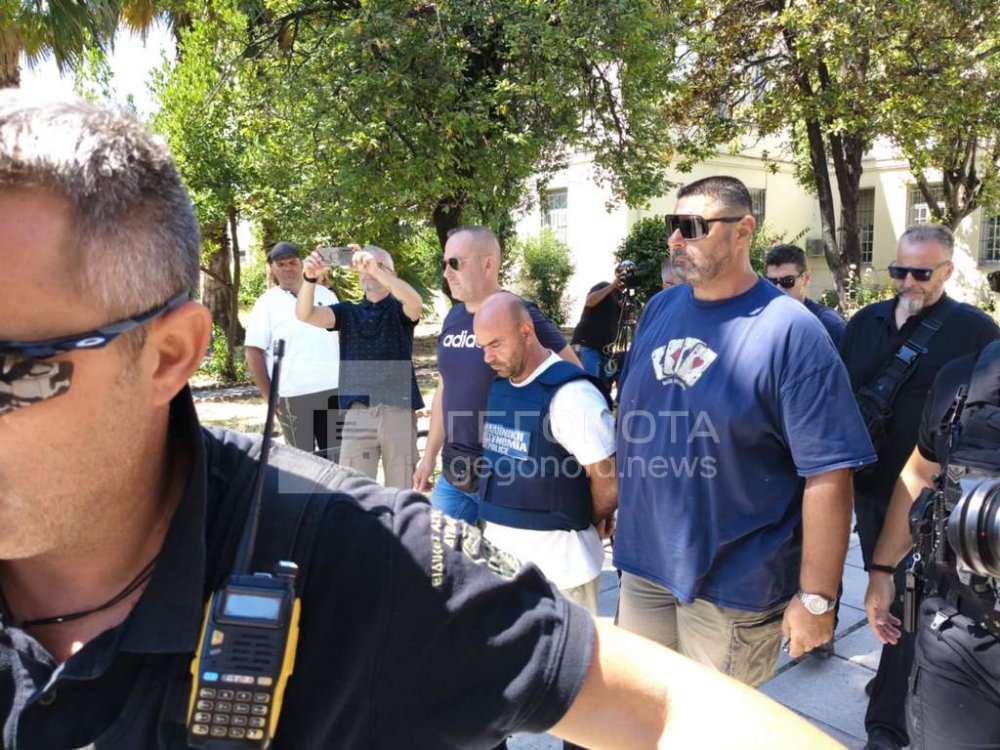 Βόλος: Ποινική δίωξη για ανθρωποκτονία από πρόθεση στον 40χρονο συζυγοκτόνο – Τι θα γίνει με τα παιδιά