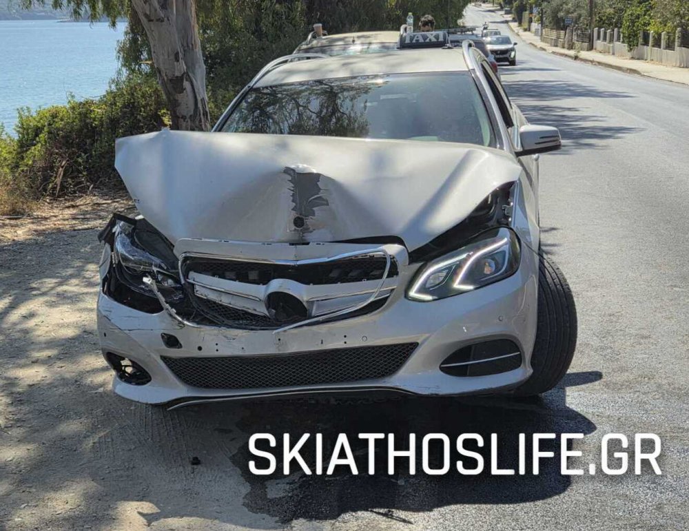 Καραμπόλα 4 οχημάτων στην περιφερειακή οδό της Σκιάθου | Τραυματισμένη γυναίκα μεταφέρθηκε στο Κέντρο Υγείας