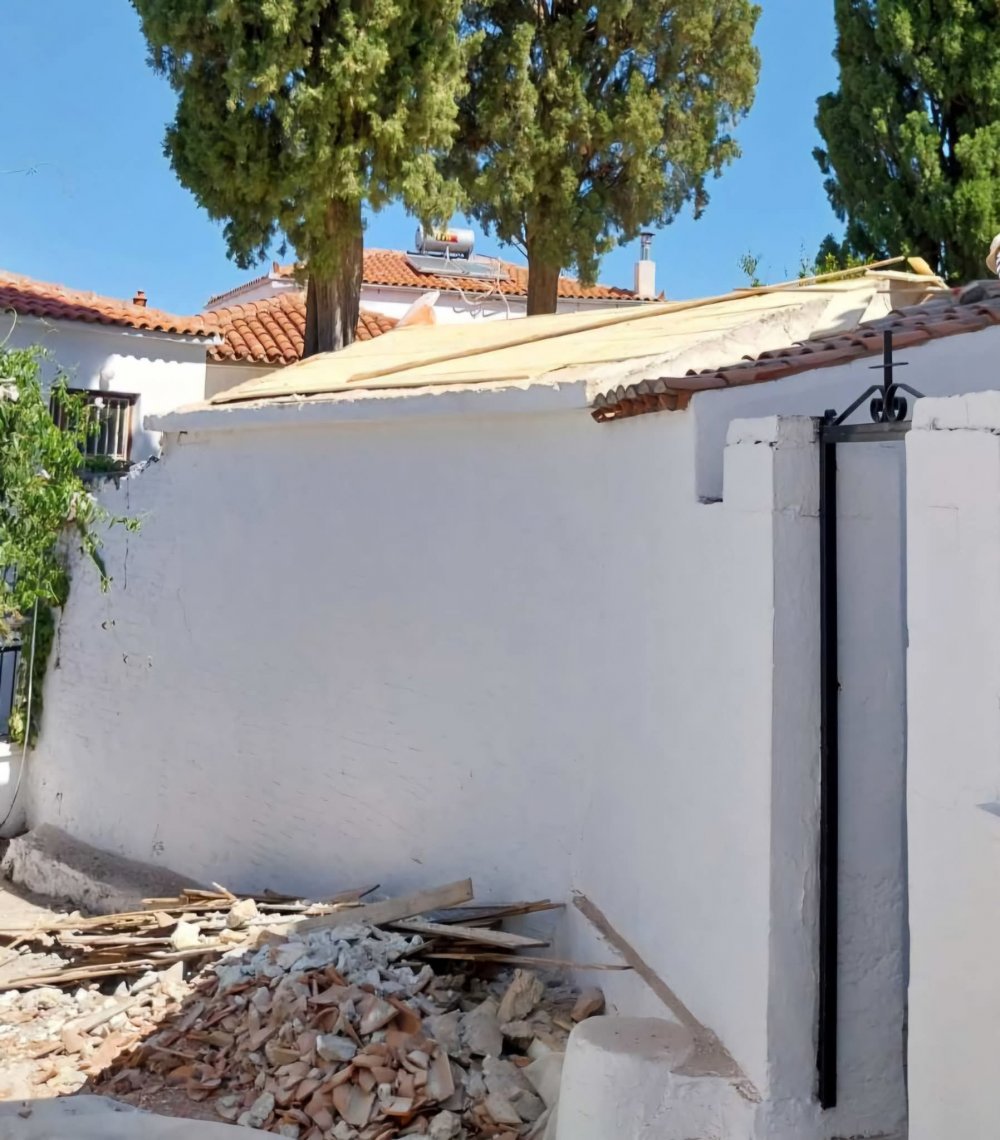 Ολοκληρώθηκαν οι εργασίες στη σκέπη της Κουζίνας (εικόνες)