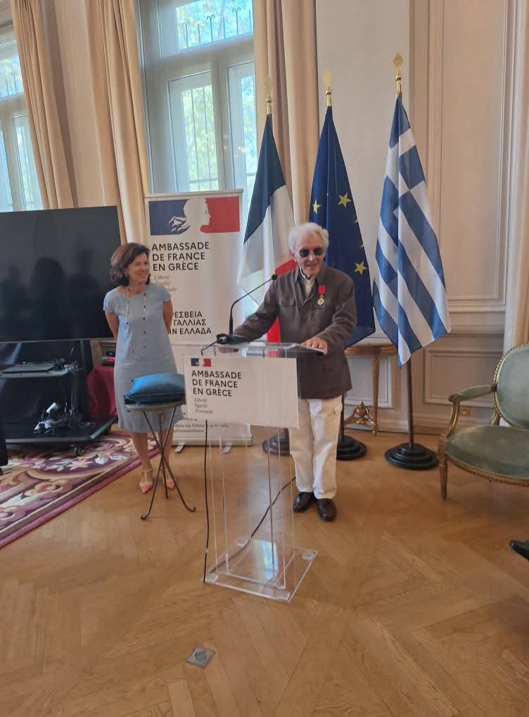 ΓΑΛΛΙΚΗ ΠΡΕΣΒΕΙΑ : Μέλος της Λεγεώνας της Τιμής ο επίτιμος Δημότης Σκοπέλου Μαρκ Χέλντ