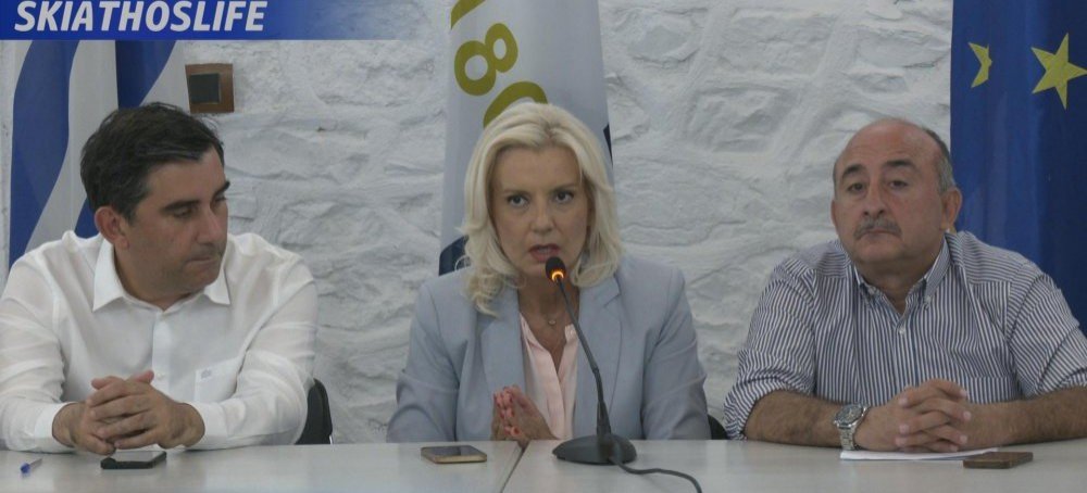 ΡΕΝΑ ΚΑΡΑΛΑΡΙΩΤΟΥ :  Στόχος μας είναι να χτίσουμε ευκαιρίες, να ανοίξουμε δρόμους και να ενισχύσουμε την ανάπτυξη της περιοχής μας, με γνώμονα πάντα το κοινό καλό και την ευημερία των πολιτών