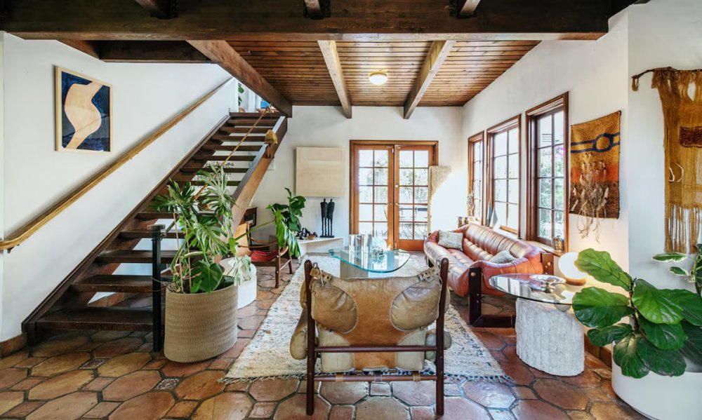 Νέοι κανόνες στα Airbnb από 1η Οκτωβρίου - Πρόστιμα από 5.000 ευρώ στους «παραβάτες»