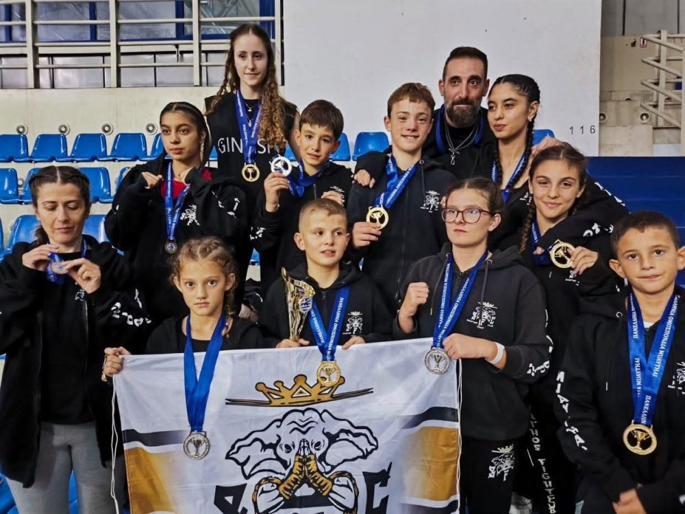 SKIATHOS FIGHT CLUB : Χρυσά μετάλλια και μεγάλες διακρίσεις στο Κύπελλο Ελλάδος του MUAYTHAI