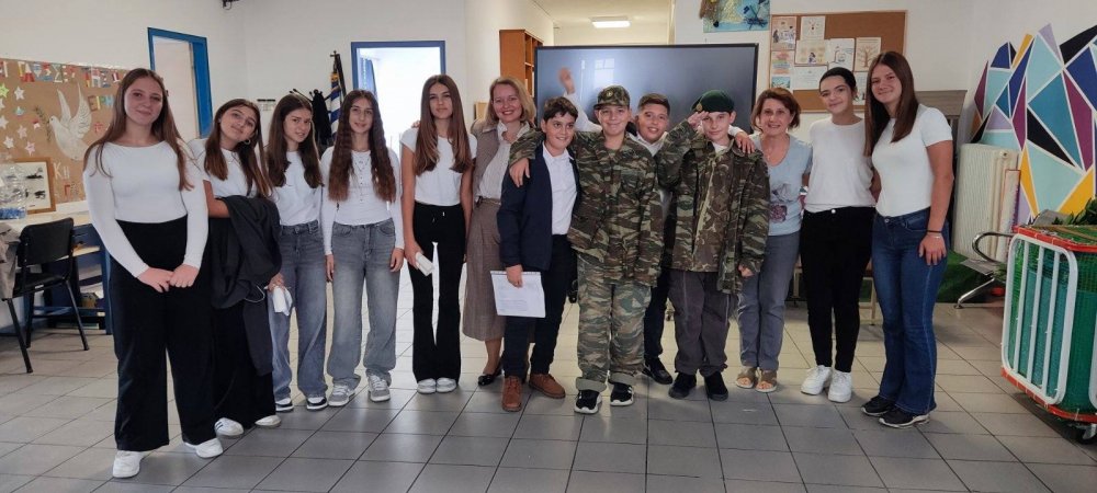 Με λαμπρότητα  ο εορτασμός της 28ης Οκτωβρίου 1940 στο Γυμνάσιο 