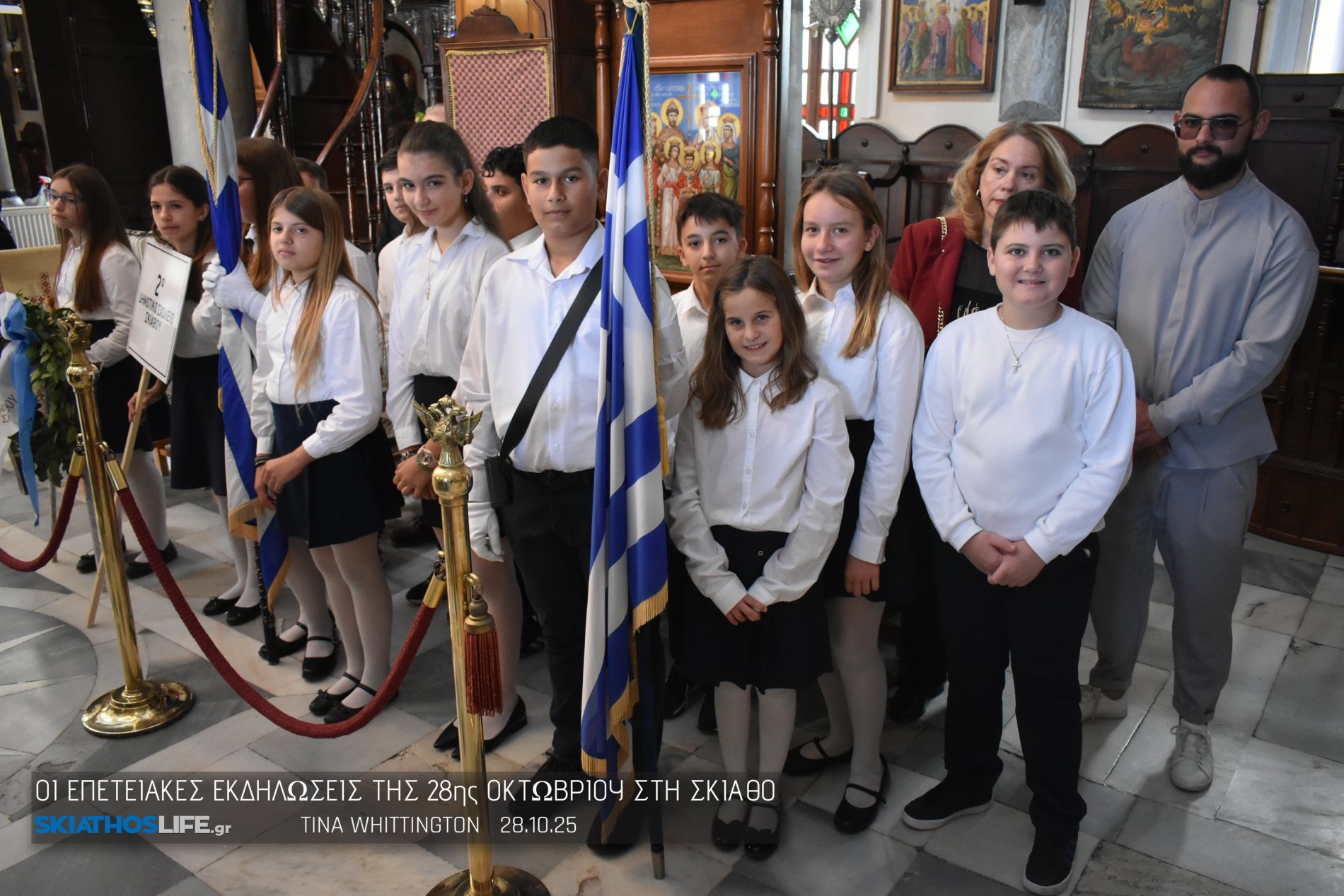 Φωτορεπορτάζ από τη Δοξολογία στο Μητροπολιτικό Ναό Τριών Ιεραρχών (φωτο)