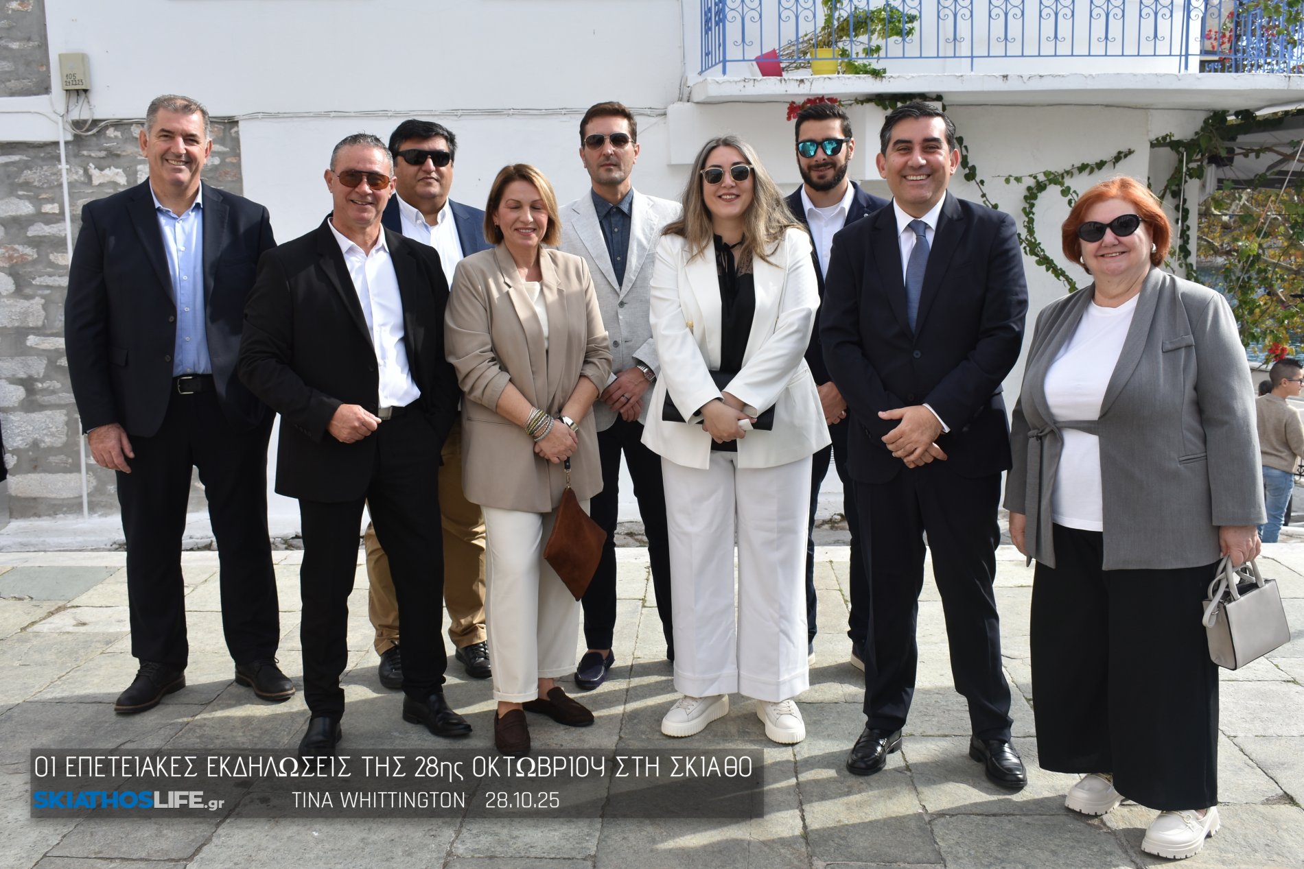 Φωτορεπορτάζ από τη Δοξολογία στο Μητροπολιτικό Ναό Τριών Ιεραρχών (φωτο)