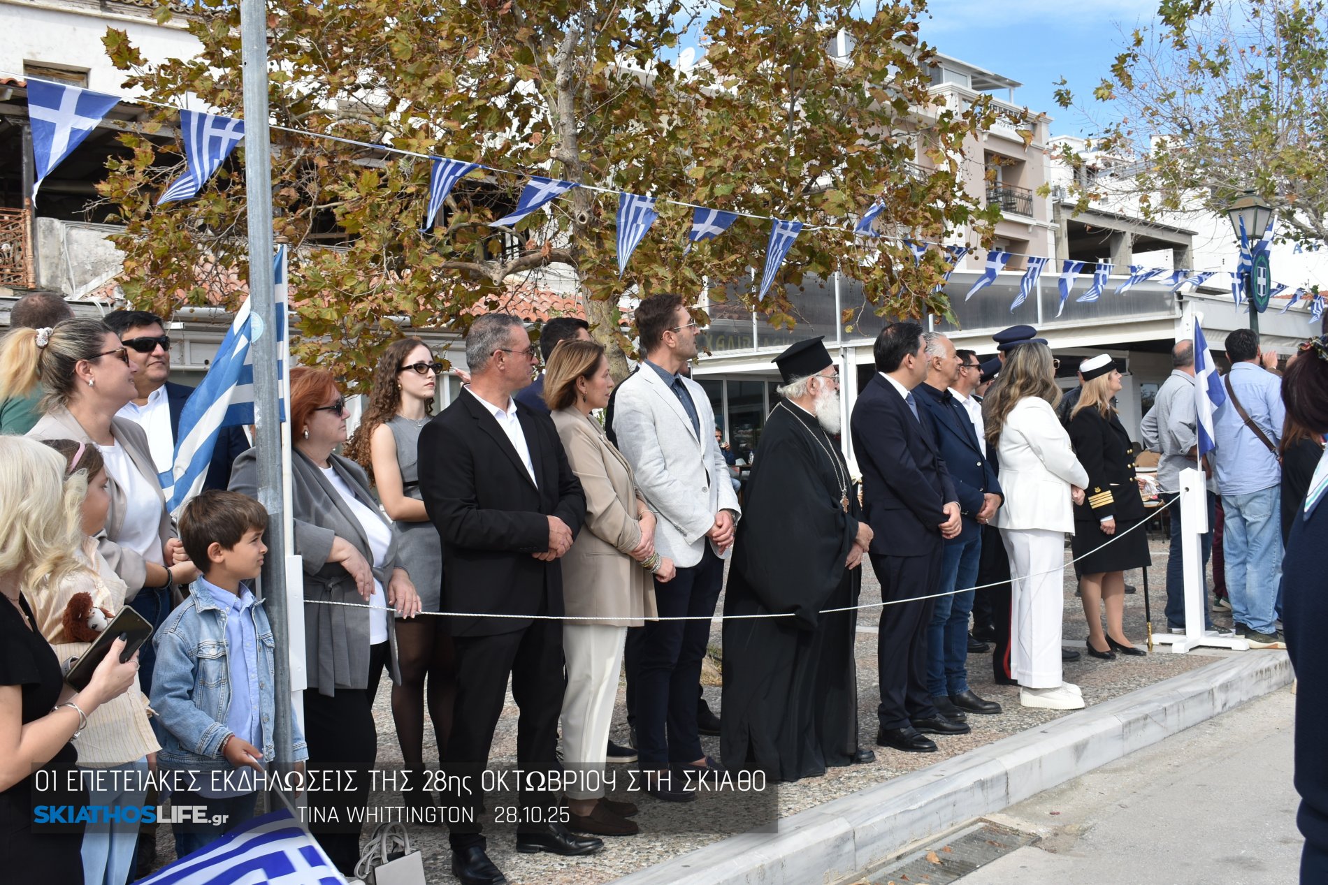 Εντυπωσιακή η Μαθητική παρέλαση στη Σκιάθο (video&φωτο)