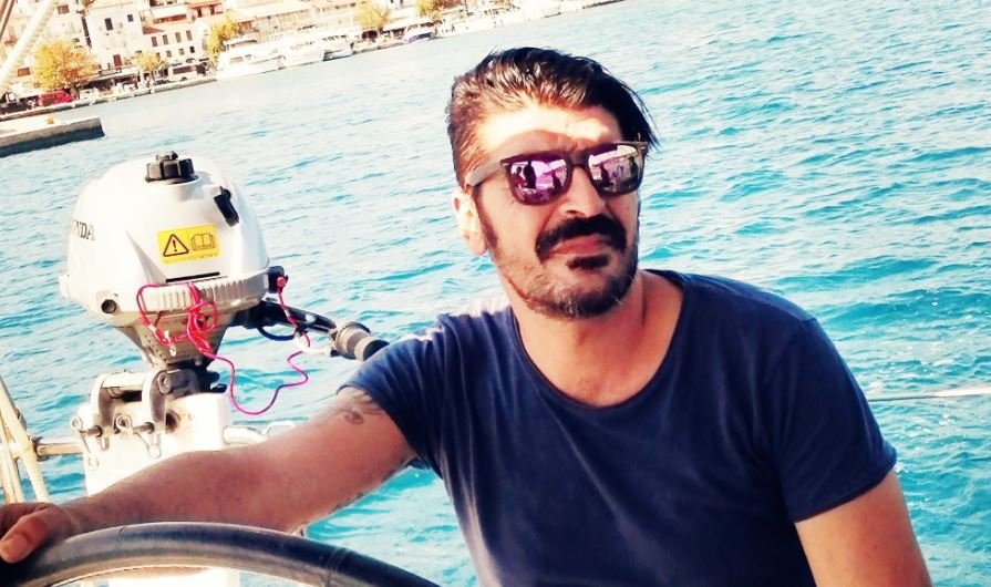 Βόλος: Πέθανε στα χέρια της μητέρας του ο Κωνσταντίνος Αποστολίνας