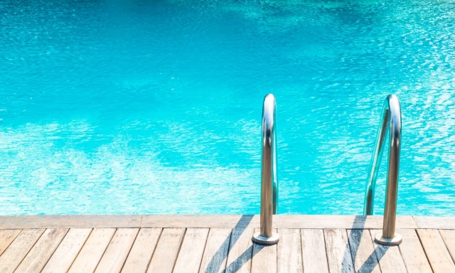 Ρόδος: Πέθανε το τρίχρονο κοριτσάκι που έπεσε σε πισίνα – Πάλεψε για 12 μέρες