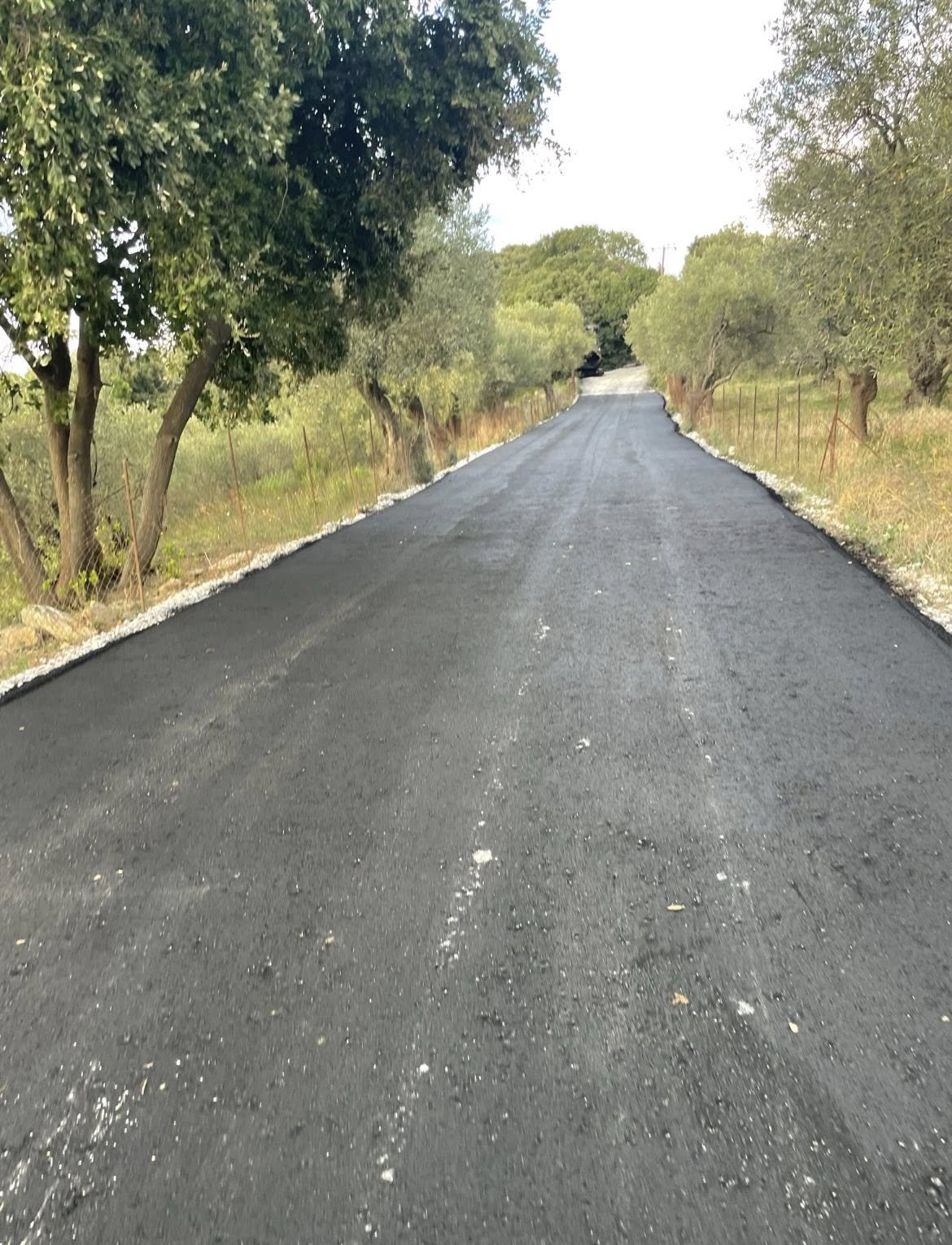 Σε φάση ολοκλήρωσης το έργο ασφαλτόστρωσης αγροτικής οδοποιίας στην περιοχή της Κεχριάς