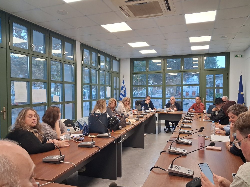 ΧΡΙΣΤΟΥΓΕΝΝΑ ΣΤΗ ΣΚΟΠΕΛΟ : Πραγματοποιήθηκε συνάντηση με τους φορείς του νησιού