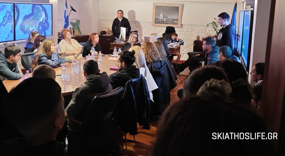 Πλούσιες Χριστουγεννιάτικες εκδηλώσεις με τοπικό χρώμα στη Σκιάθο