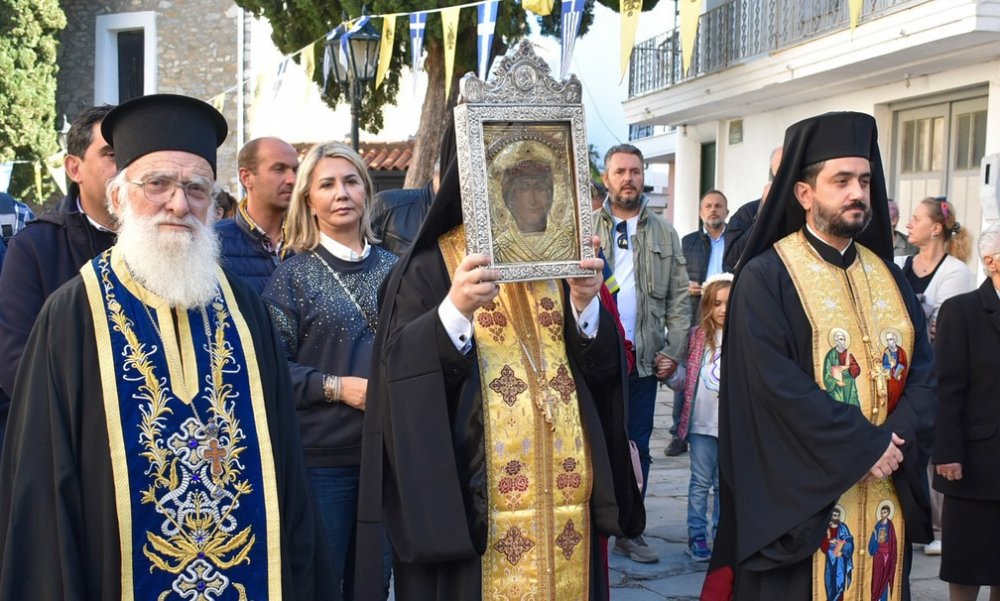 ΕΟΡΤΑΣΜΟΣ ΕΙΚΟΝΙΣΤΡΙΑ : Απαγόρευση στάσης στάθμευσης και απόθεση απορριμμάτων